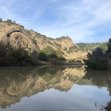 1 Bed apartment in Ardales, cerca el Caminito Del Rey y embalses Exterior foto